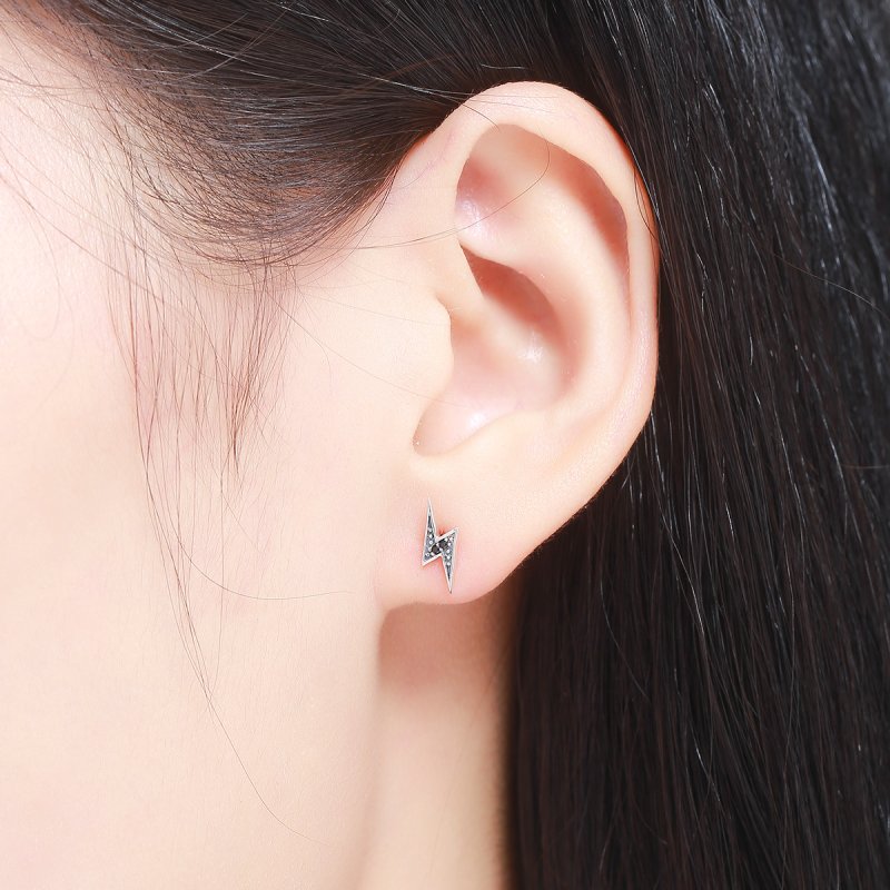 (kuva) Pandora Style Silver Lightning Stud Earrings - SCE156 - Näytä 6