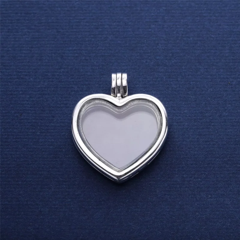 (kuva) PANDORA Floating Locket - Kelluva sydänlukko PJ00262-1 - Näytä 2