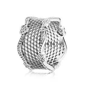 (kuva) Lace of Love Ring - 197706CZ - Sormukset | PANDORA