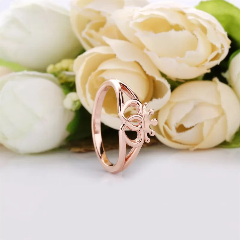 (kuva) United Regal Hearts Ring - 187685 - Sormukset | PANDORA - Näytä 2