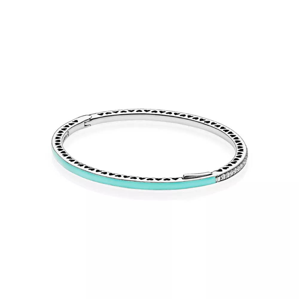pandora säteilevät sydämet rannerengas 590537en105