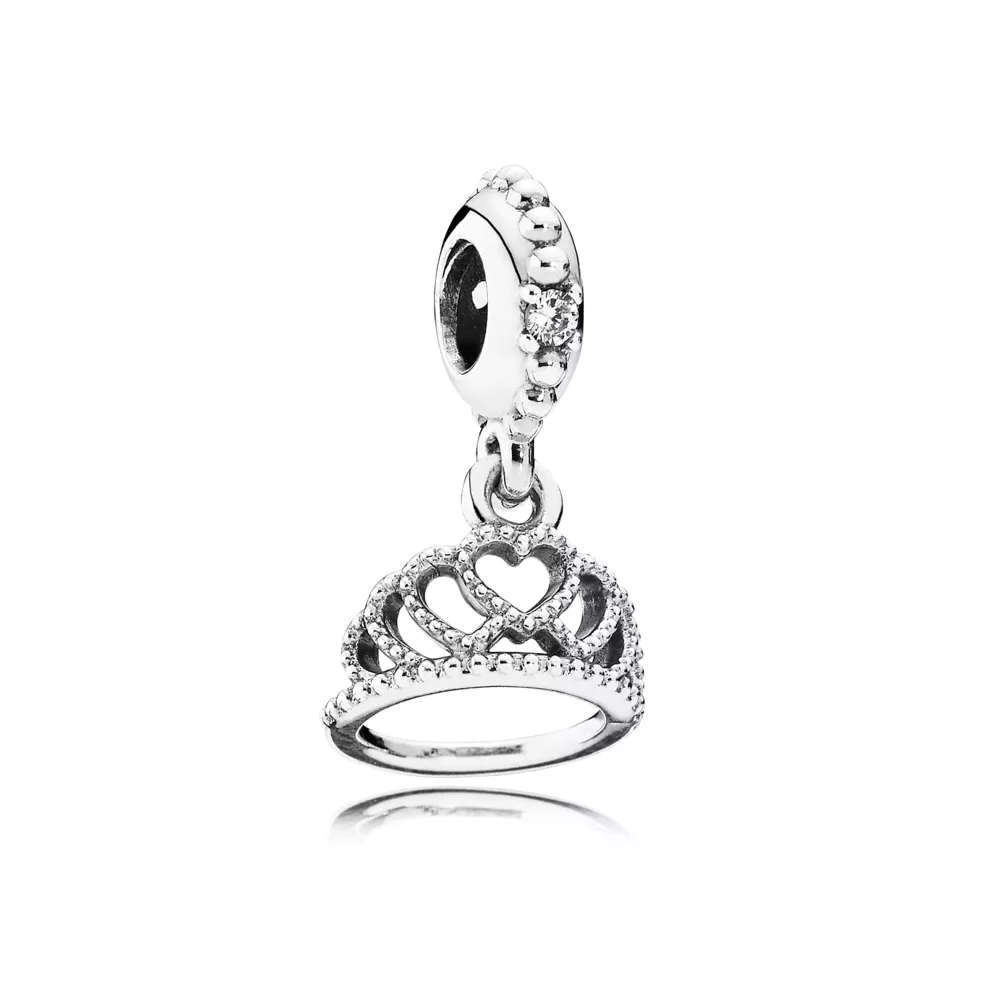 pandora riipushela sydämet tiara
