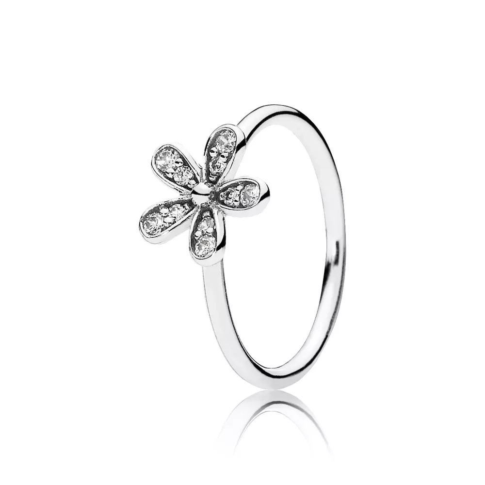 pandora sormus häikäisevä daisy