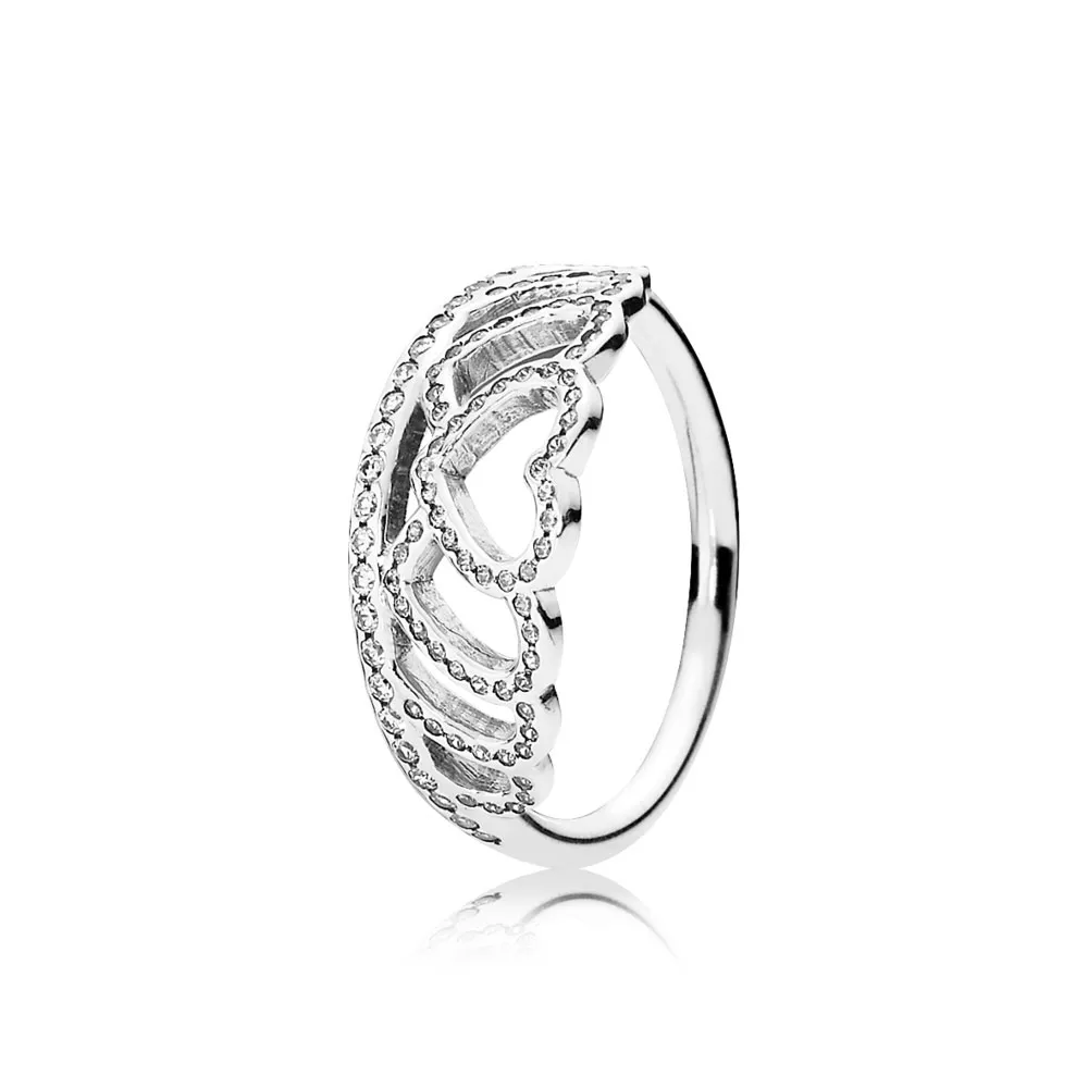 pandora sormus sydämet tiara